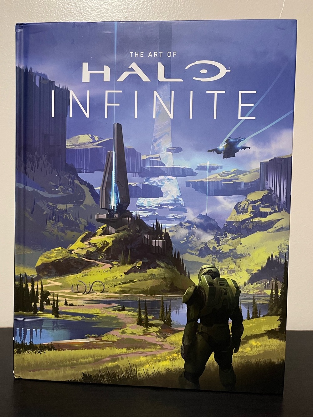 The Art of Halo Infinite Hardcover Book (Xbox, Dark Horse)